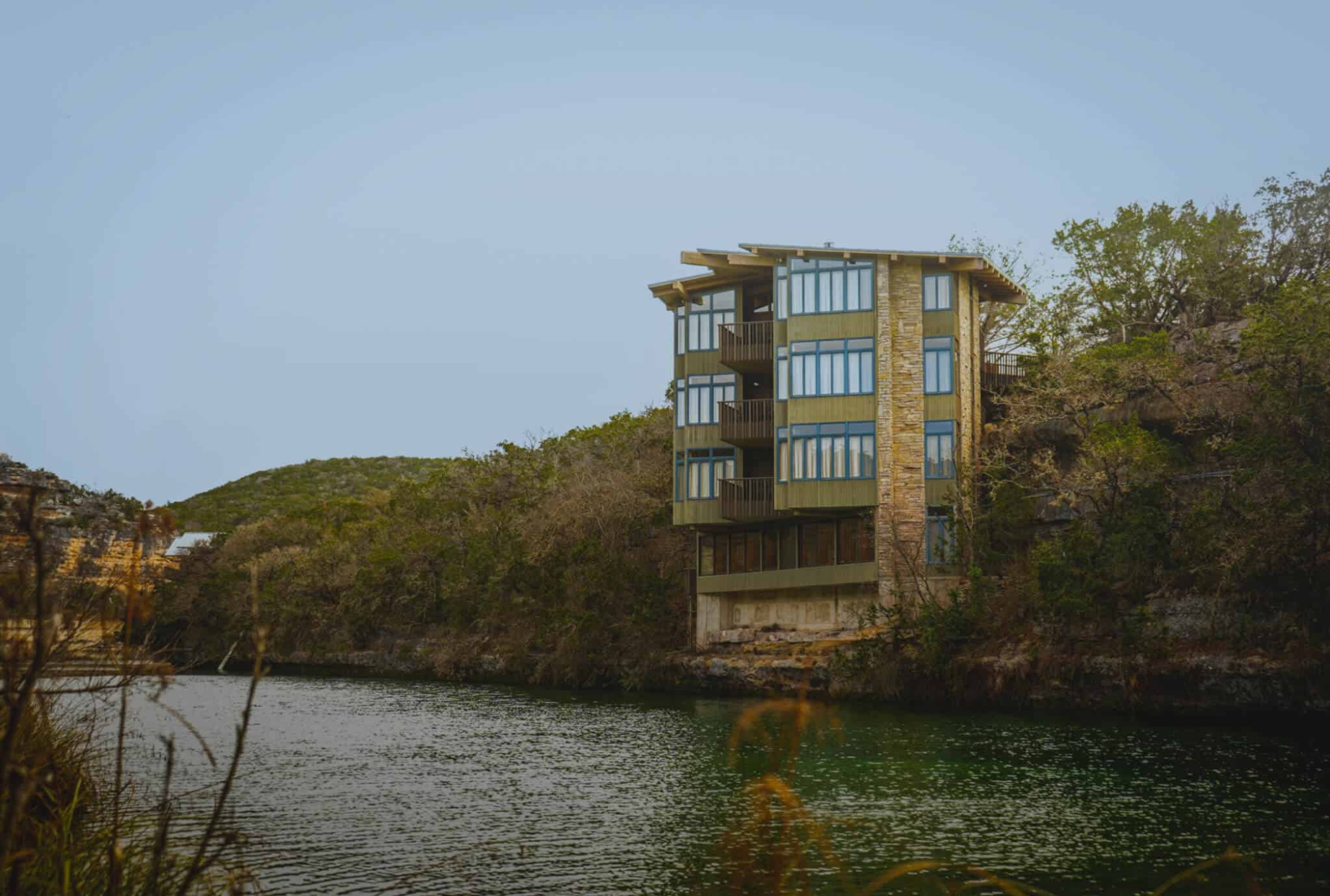 A Reflection on “God’s World” by Edna St. Vincent Millay